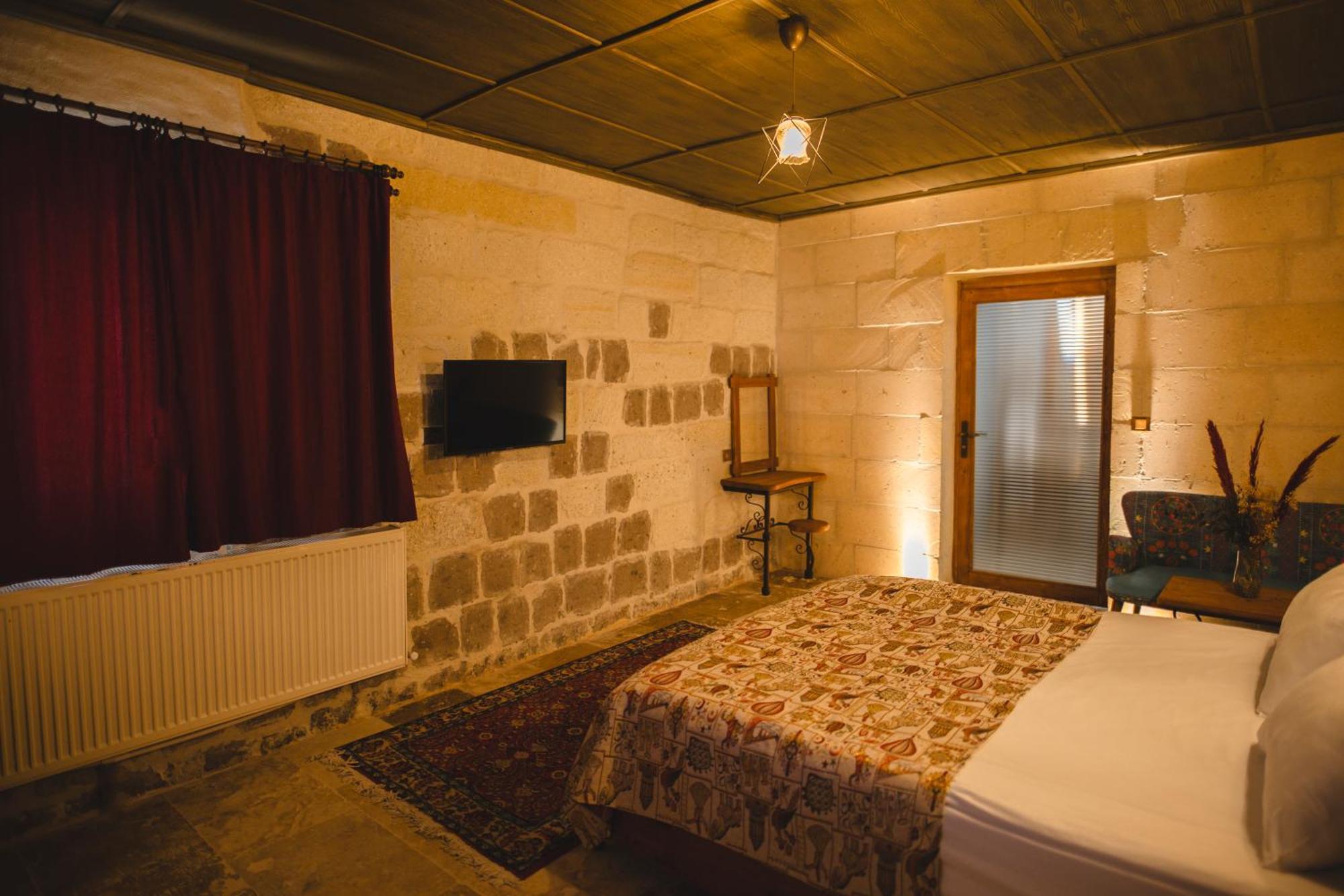 Bed and Breakfast Cavusin Cave House-Cappadocia Гореме Экстерьер фото